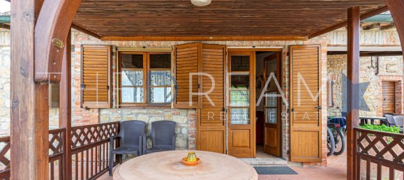 47 rooms Villa in San Quirico d'Orcia, Italy No. 117794 28