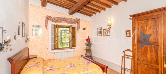 47 rooms Villa in San Quirico d'Orcia, Italy No. 117794 35