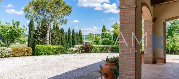 47 rooms Villa in San Quirico d'Orcia, Italy No. 117794 24