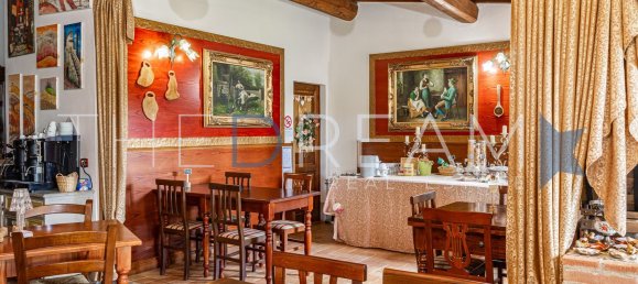 47 rooms Villa in San Quirico d'Orcia, Italy No. 117794 47