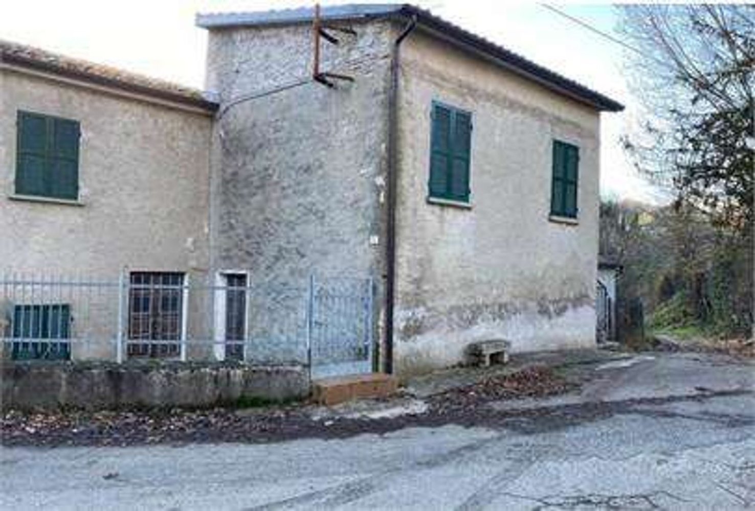 18 rooms Apartment in Monte Cerignone, Italy No. 97531
