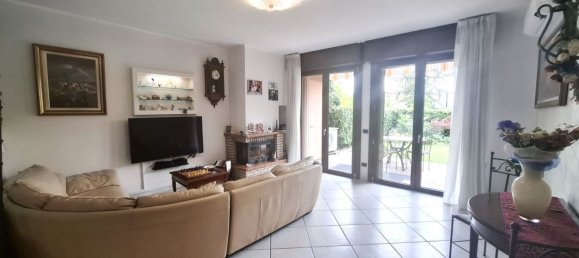 4 bedrooms Villa in Melzo, Italy No. 357858 14
