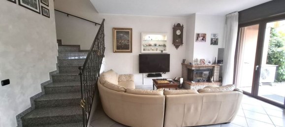 4 bedrooms Villa in Melzo, Italy No. 357858 13