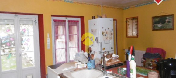 3 bedrooms Castles in Le Blanc, France No. 152880 6