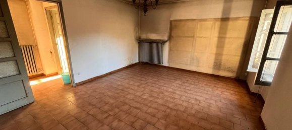 5-Zimmer Haus in Canelli, Italy, Nr. 101882 10