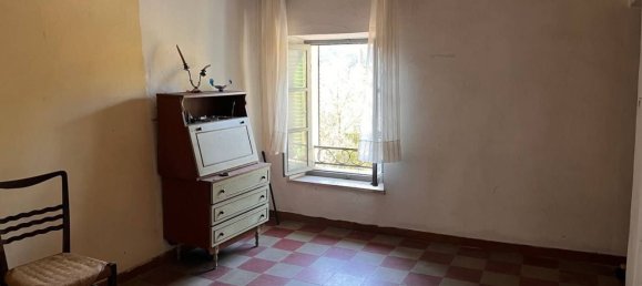 5-Zimmer Haus in Canelli, Italy, Nr. 101882 15