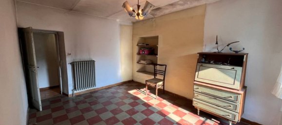 5-Zimmer Haus in Canelli, Italy, Nr. 101882 13