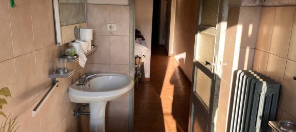 5-Zimmer Haus in Canelli, Italy, Nr. 101882 46