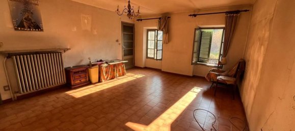 5-Zimmer Haus in Canelli, Italy, Nr. 101882 6