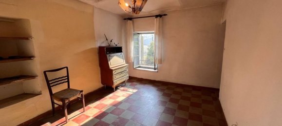 5-Zimmer Haus in Canelli, Italy, Nr. 101882 14