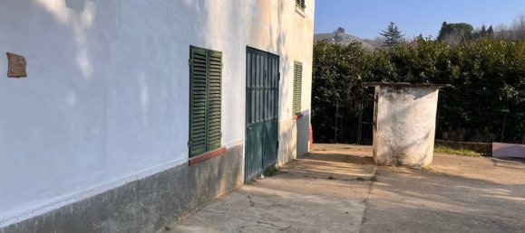 5-Zimmer Haus in Canelli, Italy, Nr. 101882 32