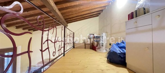 2 bedrooms Apartment in Florence, Italy No. 306023 14
