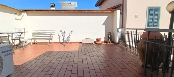 Дом с 8 спальнями в Карминьяно, Италия № 359446 30