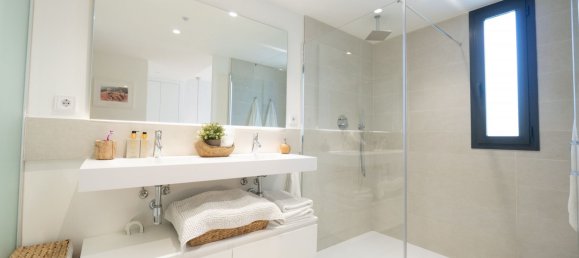 Apartamento de 3 dormitorios en Fuengirola, Spain No. 139658 19