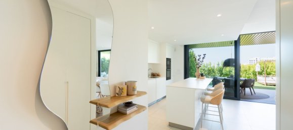 Apartamento de 3 dormitorios en Fuengirola, Spain No. 139658 7