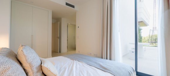 Apartamento de 3 dormitorios en Fuengirola, Spain No. 139658 22