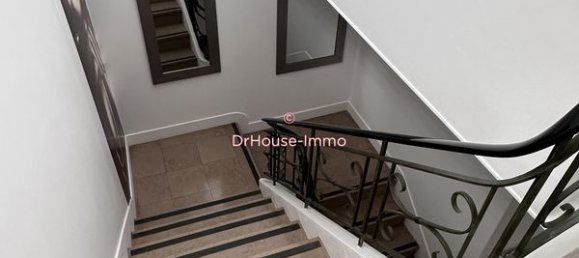 5 bedrooms House in Chateauroux, France No. 48215 9