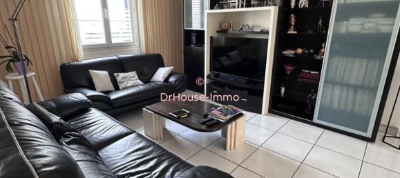 5 bedrooms House in Chateauroux, France No. 48215 4