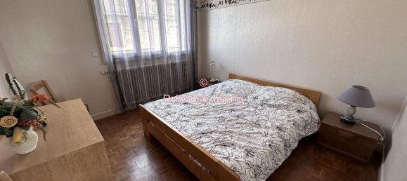 5 bedrooms House in Chateauroux, France No. 48215 18