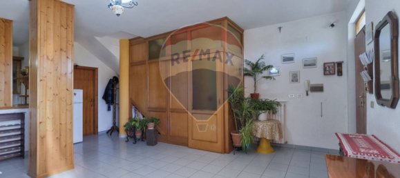 4 bedrooms House in Gessopalena, Italy No. 58195 10