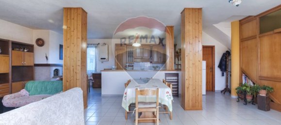 4 bedrooms House in Gessopalena, Italy No. 58195 9