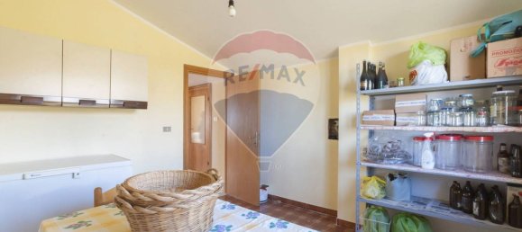4 bedrooms House in Gessopalena, Italy No. 58195 48