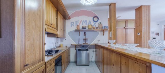 4 bedrooms House in Gessopalena, Italy No. 58195 16