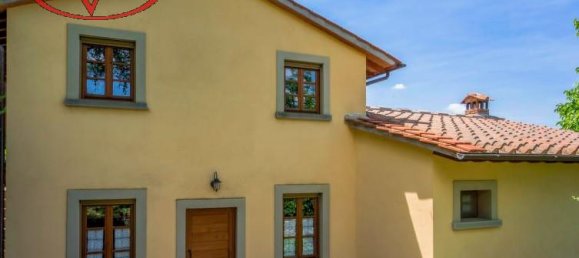 Casa de 4 habitaciónes en Loro Ciuffenna, Italy No. 237769 8