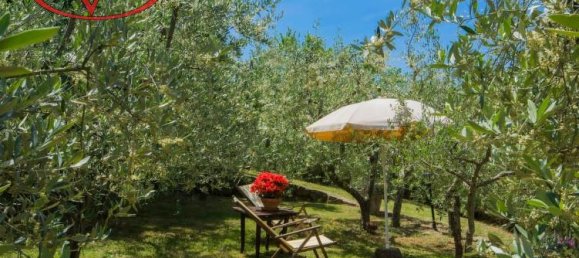 Casa de 4 habitaciónes en Loro Ciuffenna, Italy No. 237769 10