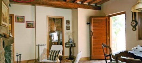 Casa de 4 habitaciónes en Loro Ciuffenna, Italy No. 237769 12