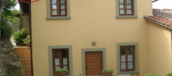 Casa de 4 habitaciónes en Loro Ciuffenna, Italy No. 237769 3