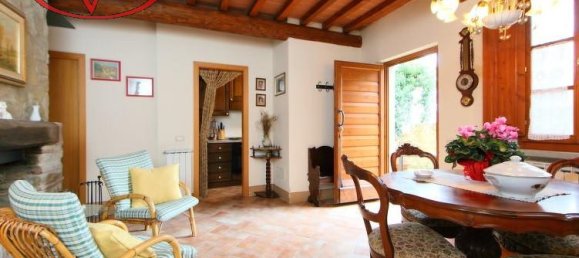 Casa de 4 habitaciónes en Loro Ciuffenna, Italy No. 237769 19