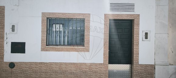 2 bedrooms House in Elvas, Portugal No. 17823 3