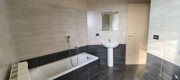 1 غرف نوم شقة في Gambolò, Italy رقم 375122 8