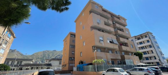 Квартира с 6 комнатами в Палермо, Италия № 271886 42