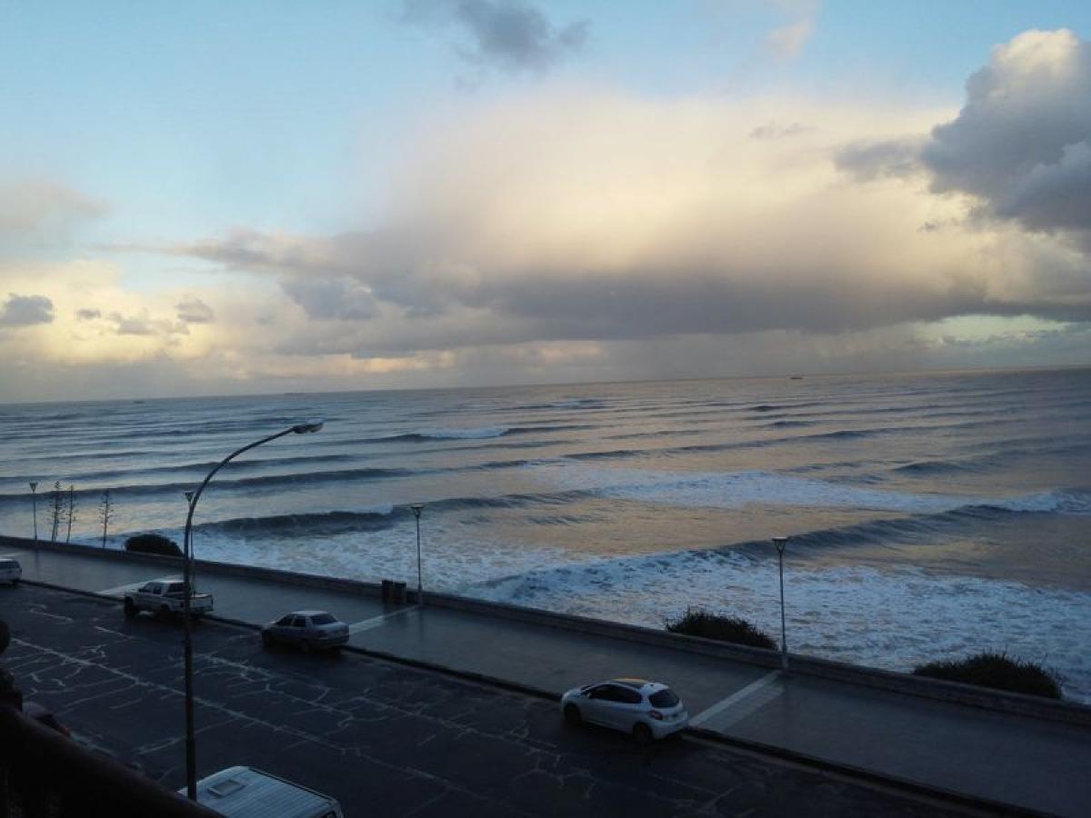 2 bedrooms Apartment in Mar del Plata, Argentina No. 85624