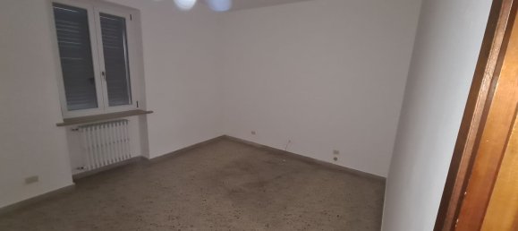 5 rooms House in Montodine, Italy No. 82295 8