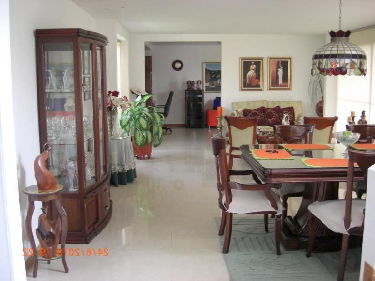 Casa de 3 dormitorios en Valle del Cauca, Colombia No. 2095