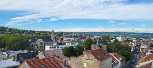 Apartamento de 1 dormitorio en Epernay, France No. 210111 6