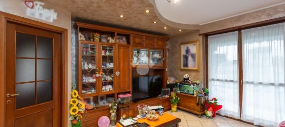 4-salle Appartement à Parella, Italy No. 54675 3