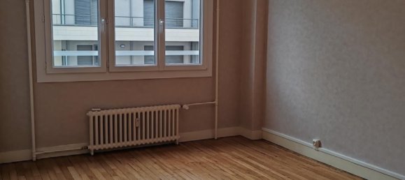 2 bedrooms Apartment in Orleans, France No. 243872 30