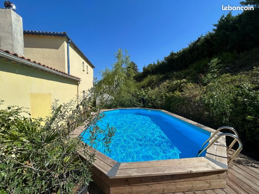 3 bedrooms Villa in Bedarieux, France No. 205293