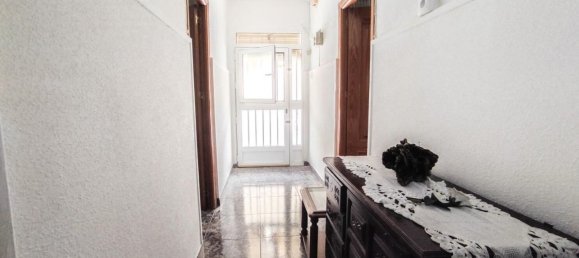 4 bedrooms House in Aguilas, Spain No. 110802 7