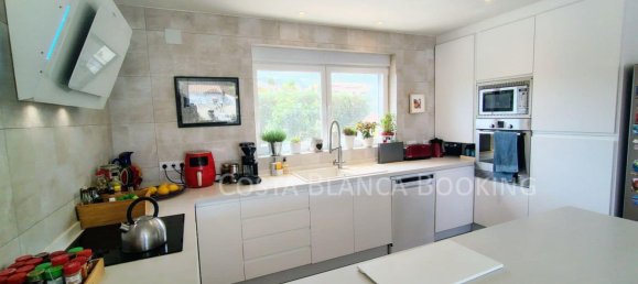 4 Schlafzimmer Haus in Alicante, Spain, Nr. 188398 23