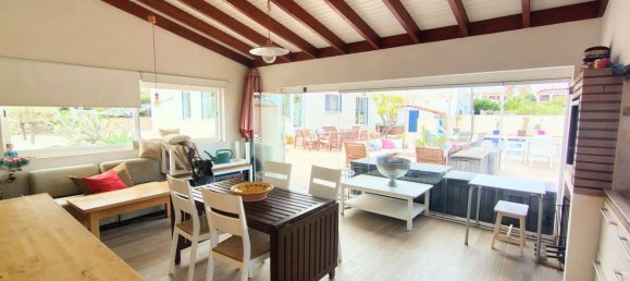 4 Schlafzimmer Haus in Alicante, Spain, Nr. 188398 7