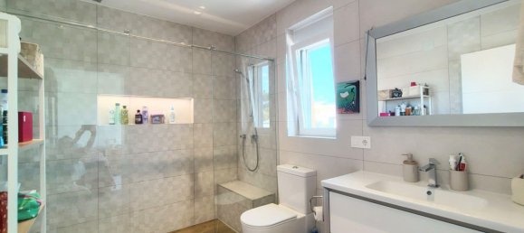 4 Schlafzimmer Haus in Alicante, Spain, Nr. 188398 36