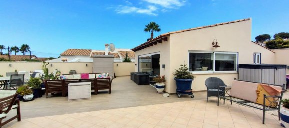 4 Schlafzimmer Haus in Alicante, Spain, Nr. 188398 11