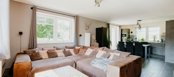 9 rooms Townhouse in Stormarn, Germany No. 326139 3