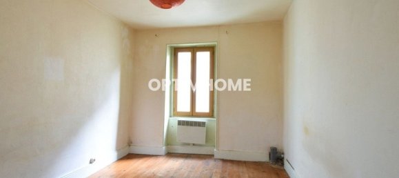 Casa de 5 dormitorios en Billom, France No. 194399 2