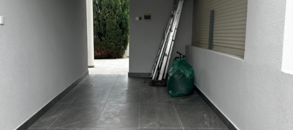 250 m² adosado en alquiler en Mesa Geitonia, Limassol, Cyprus № 26857 11